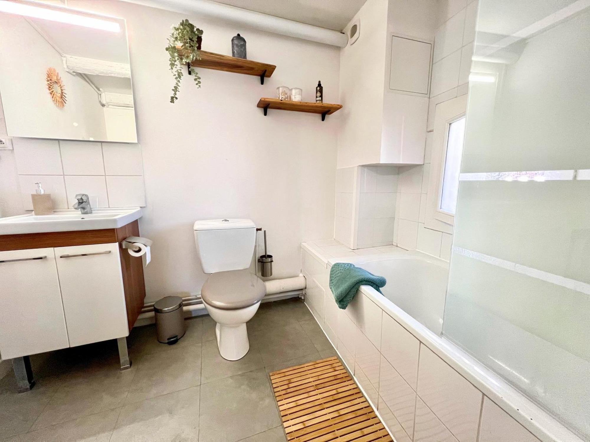 Apartment L'antique - Cocon, Centre Historique, Wifi , 4 Lits, 6 Personnes *