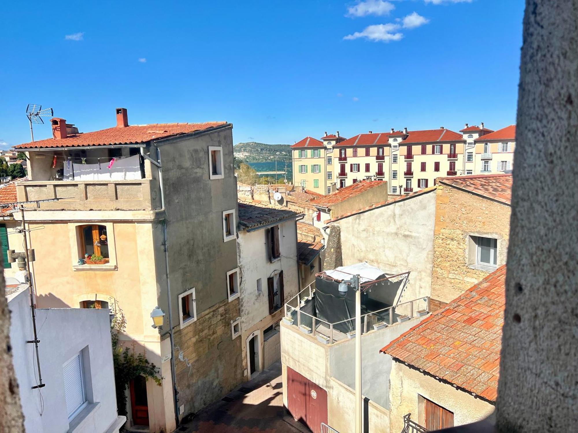 Apartment L'antique - Cocon, Centre Historique, Wifi , 4 Lits, 6 Personnes Istres